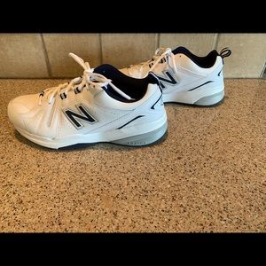 New Balance wide 608